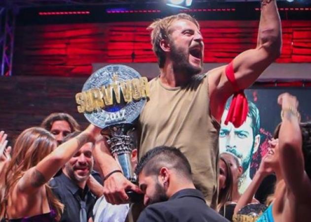 O Ντάνος και ο μεγάλος σταρ του ποδοσφαίρου στο πλευρό του! [pic]