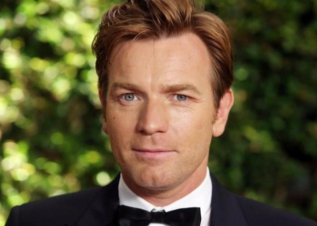 Ewan McGregor: Στα “μαχαίρια” με πασίγνωστο παρουσιαστή μετά τα αρνητικά σχόλια για τις διαδηλώσεις γυναικών κατά του Τραμπ!