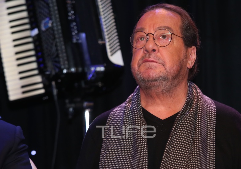 Ο Γιάννης Πάριος στο Baraonda Music Hall! | tlife.gr Ο Γιάννης Πάριος στο Baraonda Music Hall! | tlife.gr