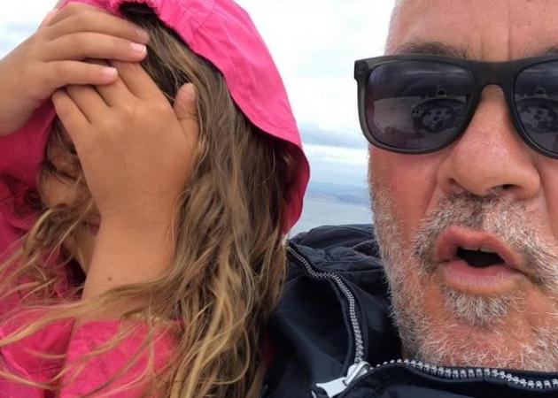 Γιώργος Λύρας: Η φωτογραφία με την κόρη του αγκαλιά στην Κω και το μήνυμα για τους σεισμούς!