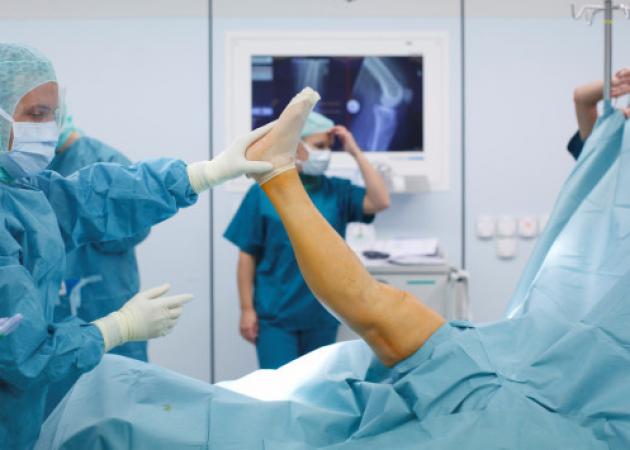 Υπερπρωταθλήτρια της φοροδιαφυγής! “Πλακώθηκε” στις πλαστικές για να γλιτώσει χρέη!