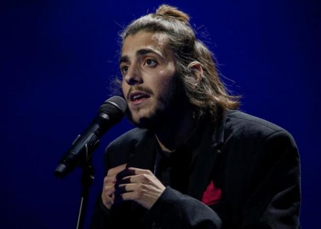 Salvadol Sobral:  Σε κρίσιμη κατάσταση ο νικητής της Eurovision! Περιμένει με αγωνία το σωτήριο μόσχευμα!