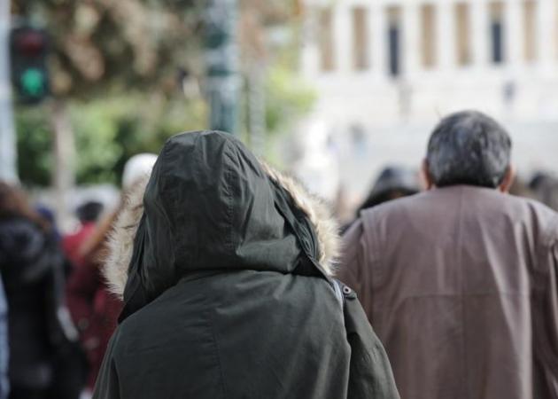 Καιρός: Ζακέτα να πάρεις! Κρύο και βροχές
