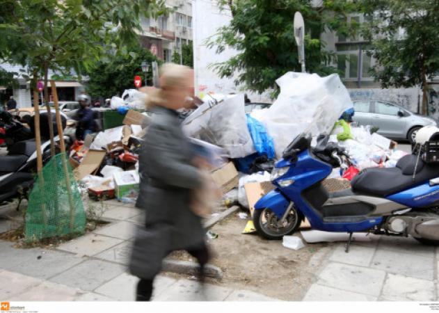 Tραγική η κατάσταση με τα σκουπίδια στη Βόρεια Ελλάδα! 1.500 τόνοι στους δρόμους της Θεσσαλονίκη