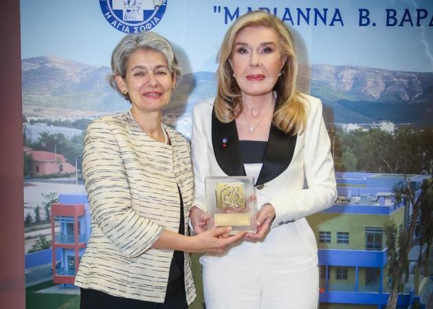 Μαριάννα Βαρδινογιάννη: Υποδέχτηκε την Γενική Διευθύντρια της UNESCO στην Ογκολογική Μονάδα Παίδων! [pics]