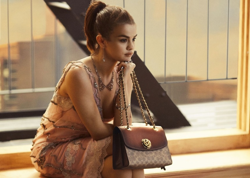 Η Selena Gomez στην νέα campaign της Coach!