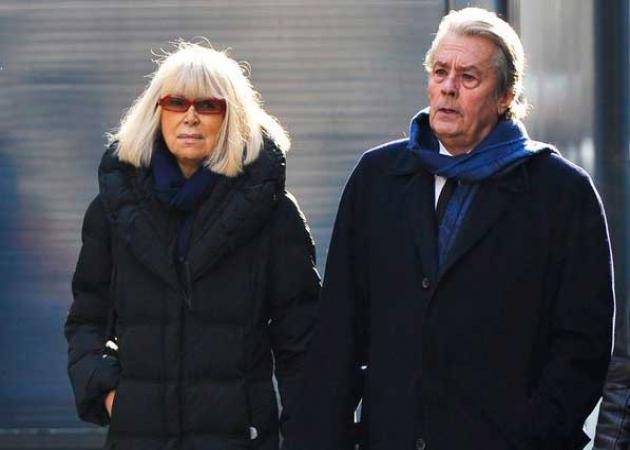Πέθανε η Mireille Darc – Μεγάλος έρωτας του Alen Delon