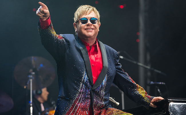 Elton John: Σταματά τις περιοδείες του!