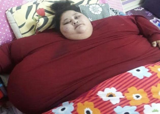 Πέθανε στα 37 της η πιο παχύσαρκη γυναίκα του κόσμου! Ζύγιζε 499 κιλά [vid]