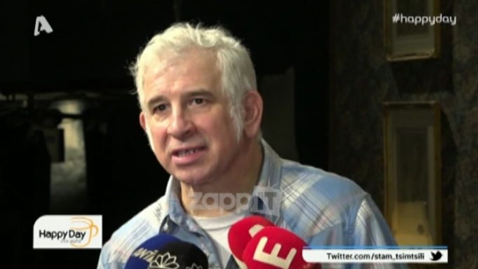Έξαλλος ο Πέτρος Φιλιππίδης με οπερατέρ την ώρα της συνέντευξης!