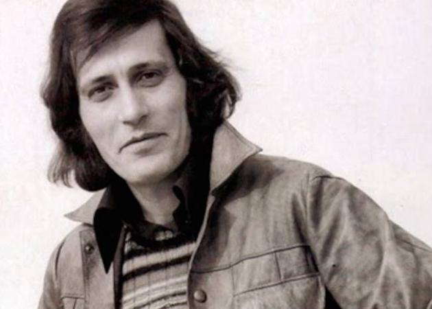 Πέθανε ο γνωστός τραγουδιστής, Γιάννης Καλατζής