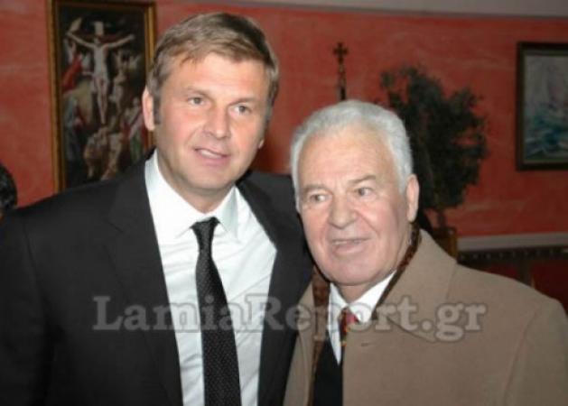 Δύσκολες ώρες για τον Απόστολο Γκλέτσο – Πέθανε ο πατέρας του