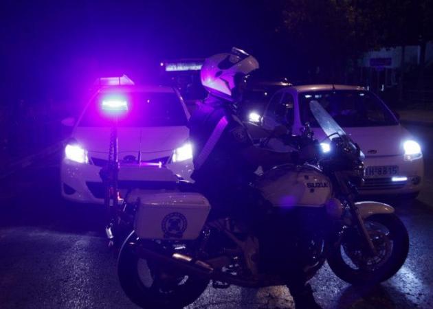 Πυροβολισμοί έξω από γνωστό μπαρ – 4 τραυματίες
