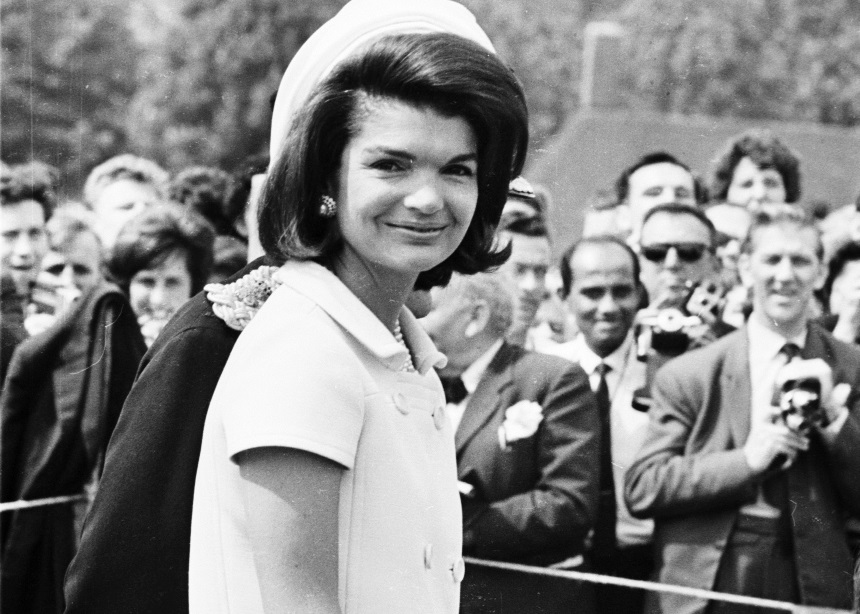 Ο αγαπημένος οίκος παπουτσιών της Jackie O’ ετοίμασε μια συλλογή προς τιμήν της