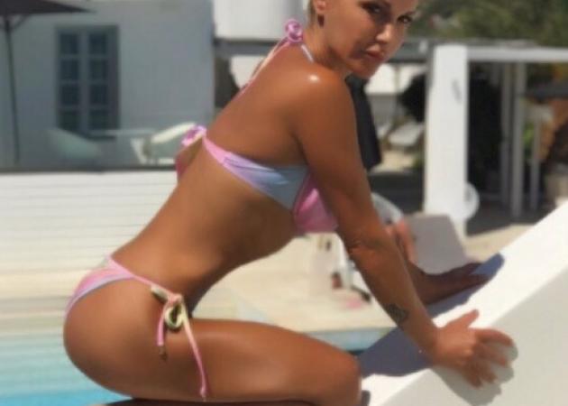 Νατάσα Καλογρίδη: Έχει το πιο σέξι… και ανατρεπτικό instagram που έχεις δει ποτέ! [vid-pics]