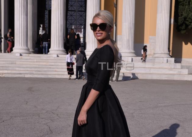Κατερίνα Καινούργιου: Εντυπωσιακή εμφάνιση στο fashion show του Βασίλη Ζούλια | tlife.gr Κατερίνα Καινούργιου: Εντυπωσιακή εμφάνιση στο fashion show του Βασίλη Ζούλια | tlife.gr