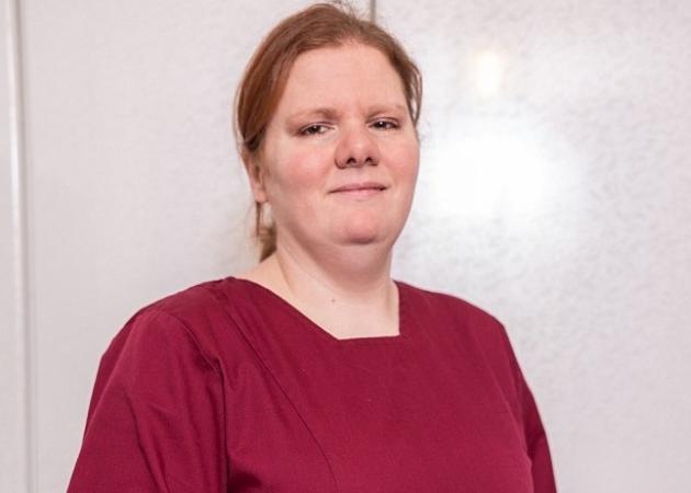 Σοκάρει η 36χρονη που μυρίζει συνέχεια σαν ψάρι! Η ζωή της έχει γίνει μαρτύριο! [pics]