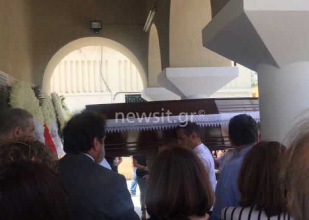 Τελευταίο αντίο στην Ντανιέλα Πρελορέντζου που ξεψύχησε εν ώρα εργασίας