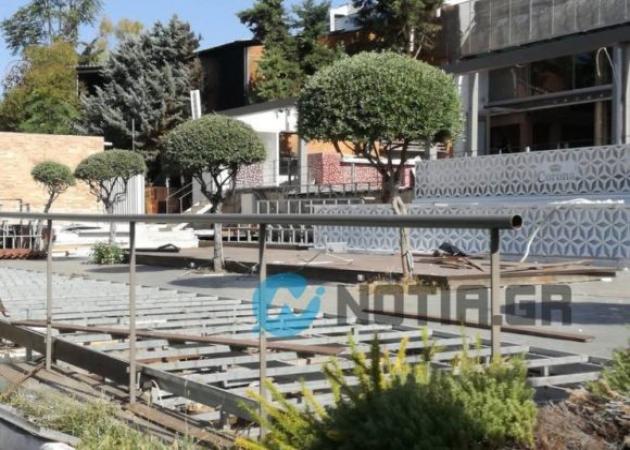 Τέλος εποχής! “Ξήλωσαν” το Kitchen Bar στη μαρίνα Αλίμου! [pics]