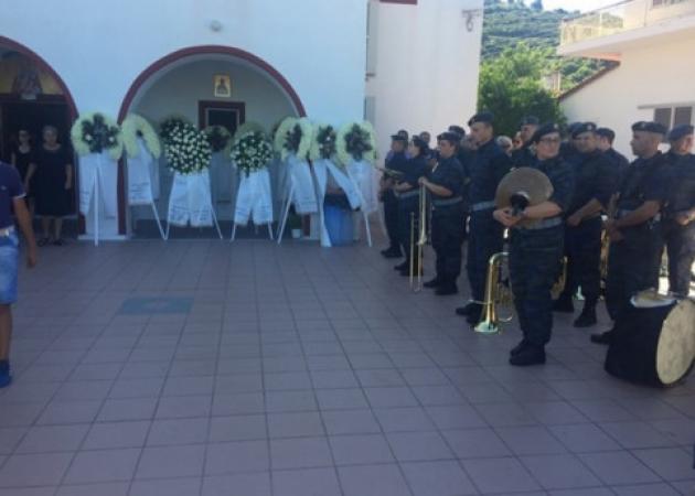 Συντριβή αεροπλάνου στη Λάρισα: Οδύνη στην κηδεία του επισμηναγού Νίκου Γρηγορίου – Τι δείχνουν οι έρευνες για τα αίτια της τραγωδίας [pics]