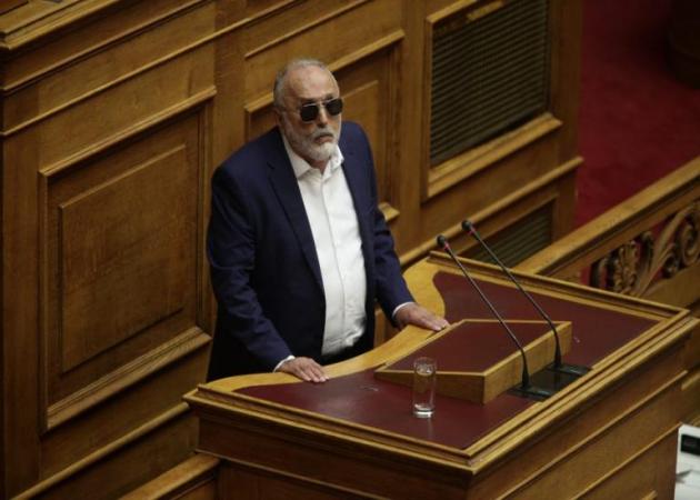 Κουρουμπλής για πετρελαιοκηλίδα: “Θέτω εαυτόν στην διάθεση του πρωθυπουργού”