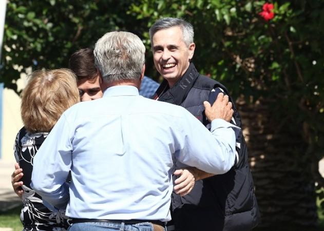 Μιχάλης Λεμπιδάκης: Τα «όπλα» που είχε μαζί του στην εξάμηνη ομηρεία του – Οι ψύλλοι και το μιτάτο που τον μετέφεραν οι απαγωγείς!