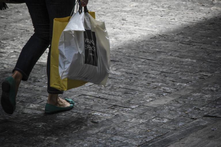 Κυριακή ανοιχτά μαγαζιά – Οι χειμερινές εκπτώσεις 2018 συνεχίζονται