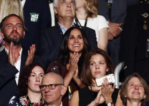 Meghan Markle: Έλιωνε για τον πρίγκιπα Χάρι! [pics]