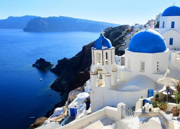 Διακοπές στα νησιά με οδηγό τα φεστιβάλ