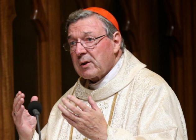 Στενός συνεργάτης του Πάπα είναι βιαστής κατά συρροή!