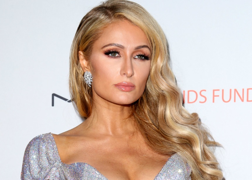 Πρόταση γάμου στην Paris Hilton με δαχτυλίδι 2 εκατ. δολαρίων