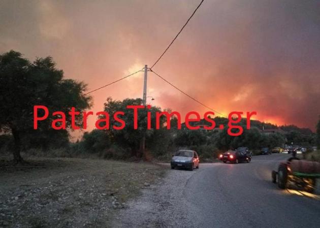 Φωτιά στην Αχαΐα: Πύρινος εφιάλτης! Εκκενώνεται και η Άρλα – Κάηκαν σπίτια στο Ελαιοχώρι