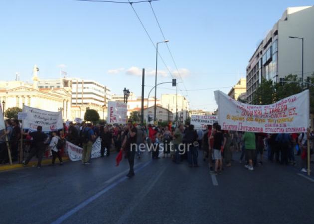 Νέα πορεία διαμαρτυρίας για την Ηριάννα – Κλειστή η Πανεπιστημίου [pics]