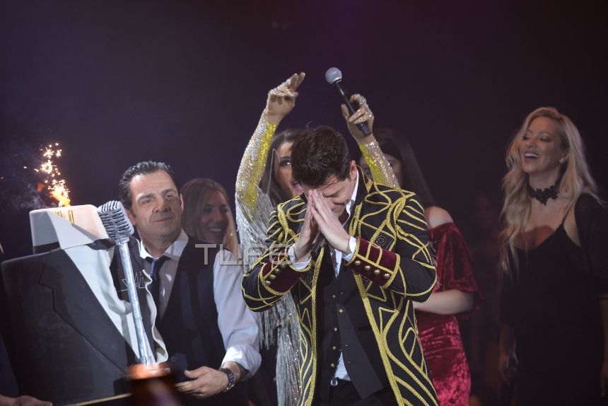 sakis8 | Lamianow.gr