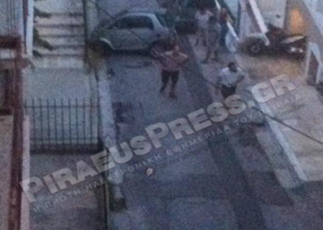 Πανικός στον Πειραιά! Κατηφόριζε αυτοκίνητο χωρίς οδηγό [pic]