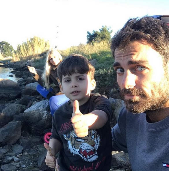 Στέλιος Χανταμπάκης: Δεν φαντάζεσαι τι διαβάζει ο 4χρονος γιος του για να κοιμηθεί! | tlife.gr Στέλιος Χανταμπάκης: Δεν φαντάζεσαι τι διαβάζει ο 4χρονος γιος του για να κοιμηθεί! | tlife.gr