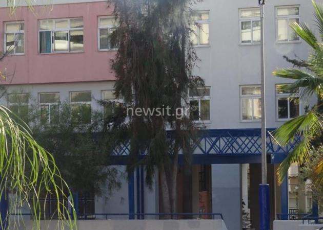 Δημοτικό σχολείο Γλυφάδας: Τον κλείδωσαν μέσα και πήδηξε από το παράθυρο – Τι δηλώνει ο σοκαρισμένος πατέρας του 7χρονου [pics]