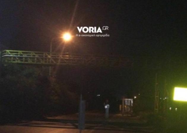 Θεσσαλονίκη: Κρεμάστηκε σε αυτή τη γέφυρα μετά από ερωτική απογοήτευση – Σοκάρει η αυτοκτονία του νεαρού [pics]