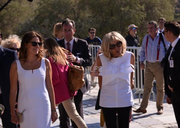 Μπριζίτ Τρονιέ στην Ακρόπολη: Η αποκάλυψη που έκανε στην Μπέτυ Μπαζιάνα [pics, vid]