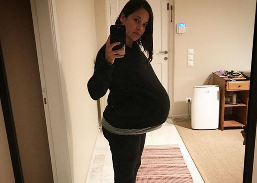 Κατερίνα Τσάβαλου: Η πρώτη φωτογραφία λίγο μετά τη γέννηση της κόρης της