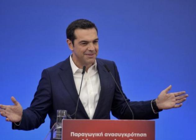 Το «ατύχημα» Τσίπρα κατά την ομιλία του στη Λάρισα – Γελούσαν οι υπουργοί [vid]