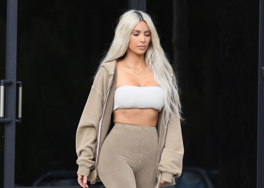 Ο Kanye West “κλωνοποίησε” την Kim Kardashian για τη νέα του συλλογή ρούχων