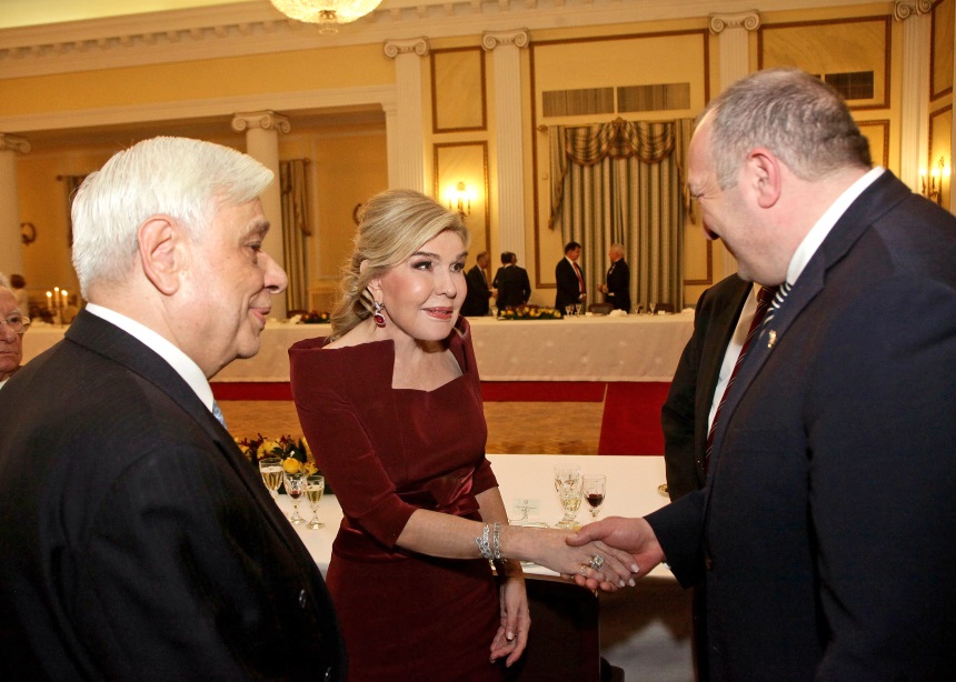Το Δείπνο του Προκόπη Παυλόπουλου προς τιμήν του Προέδρου της Γεωργίας [pics]