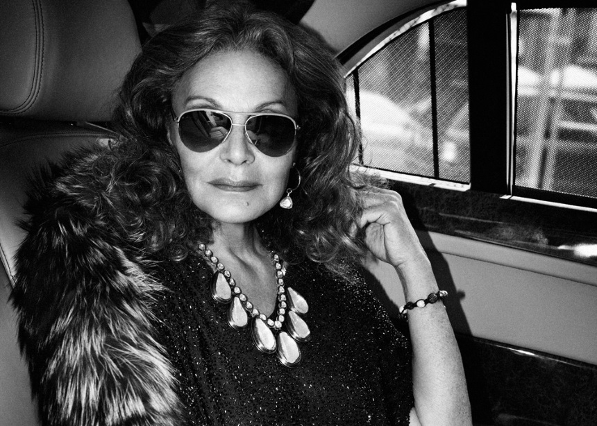 Δεν θα πιστέψεις ποιον επέλεξε η Diane Von Furstenberg να πρωταγωνιστήσει στη νέα της καμπάνια