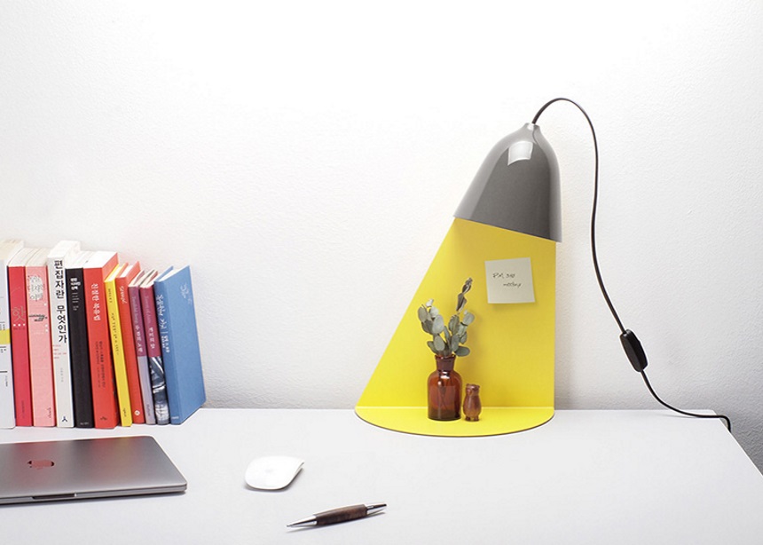 Light Shelf: Ένα “animated” φωτιστικό που λειτουργεί και ως ράφι!