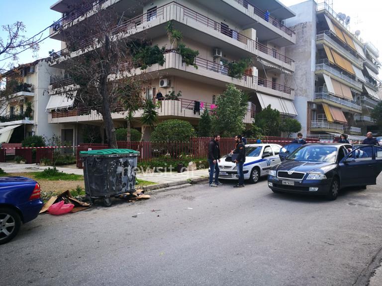 Φρίκη! Στραγγάλισαν το βρέφος πριν το πετάξουν στον κάδο στην Πετρούπολη!