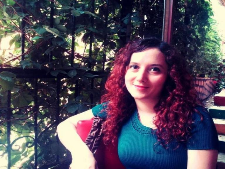 Τουρκάλα δημοσιογράφος: Η Τουρκία απειλεί να εισβάλει στην Ελλάδα!