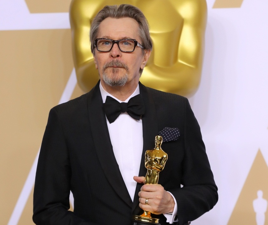 Η πρώην σύζυγος του Gary Oldman ξεσπά για το Όσκαρ που κέρδισε ο ηθοποιός