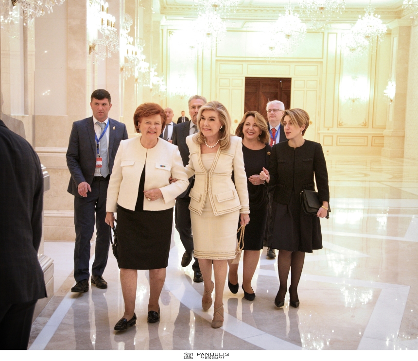 Μαριάννα Βαρδινογιάννη: Συνάντηση με τον Πρόεδρο του Αζερμπαϊτζάν στο Μπακού!
