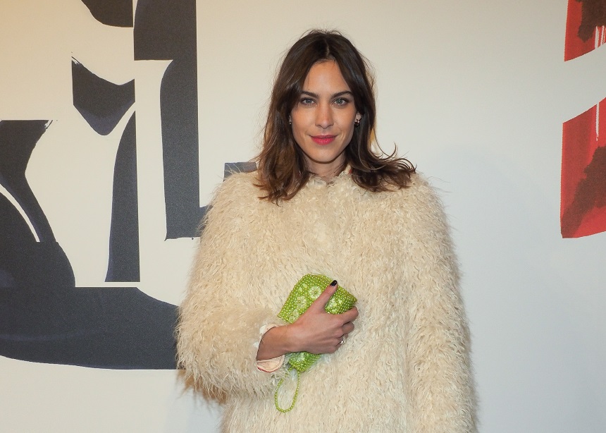 Ποιο είναι το αγαπημένο τζιν της Alexa Chung; Έχουμε την απάντηση